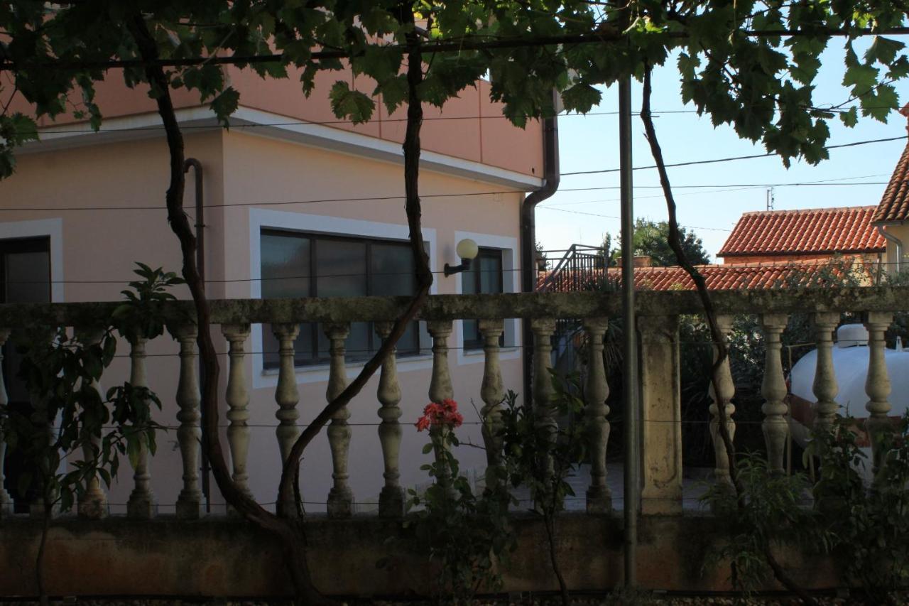 Apartments With Wifi Basanija, Umag - 7148 ซาวูดริยา ภายนอก รูปภาพ